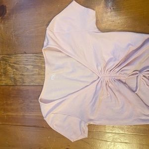 pacsun baby tee with scrunch